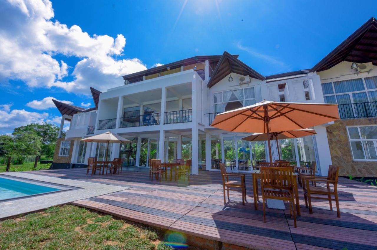 Subaseth Villa Анурадхапура Екстериор снимка