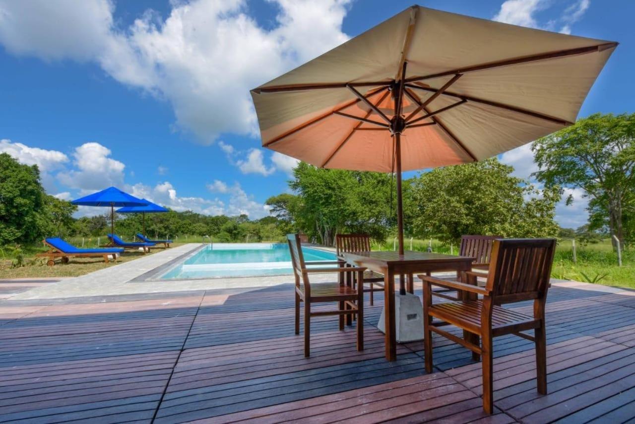 Subaseth Villa Анурадхапура Екстериор снимка