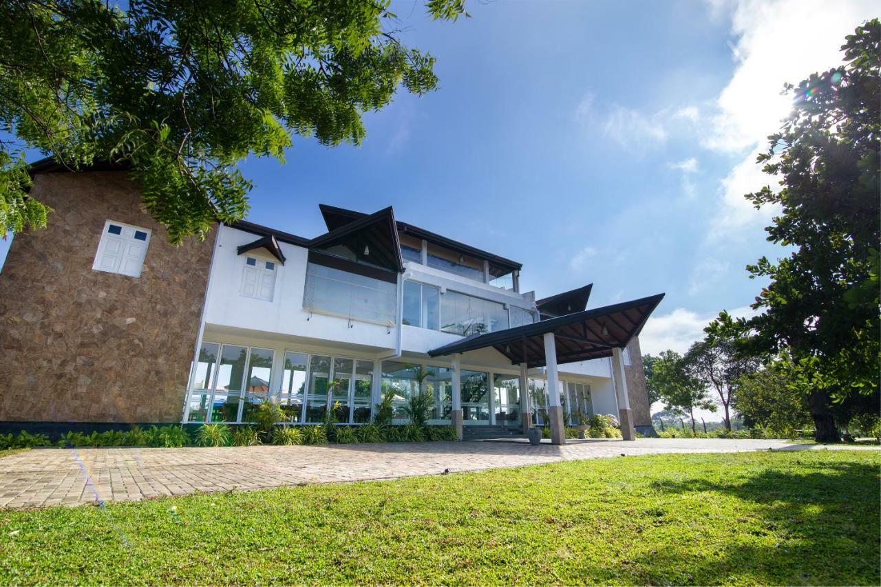 Subaseth Villa Анурадхапура Екстериор снимка